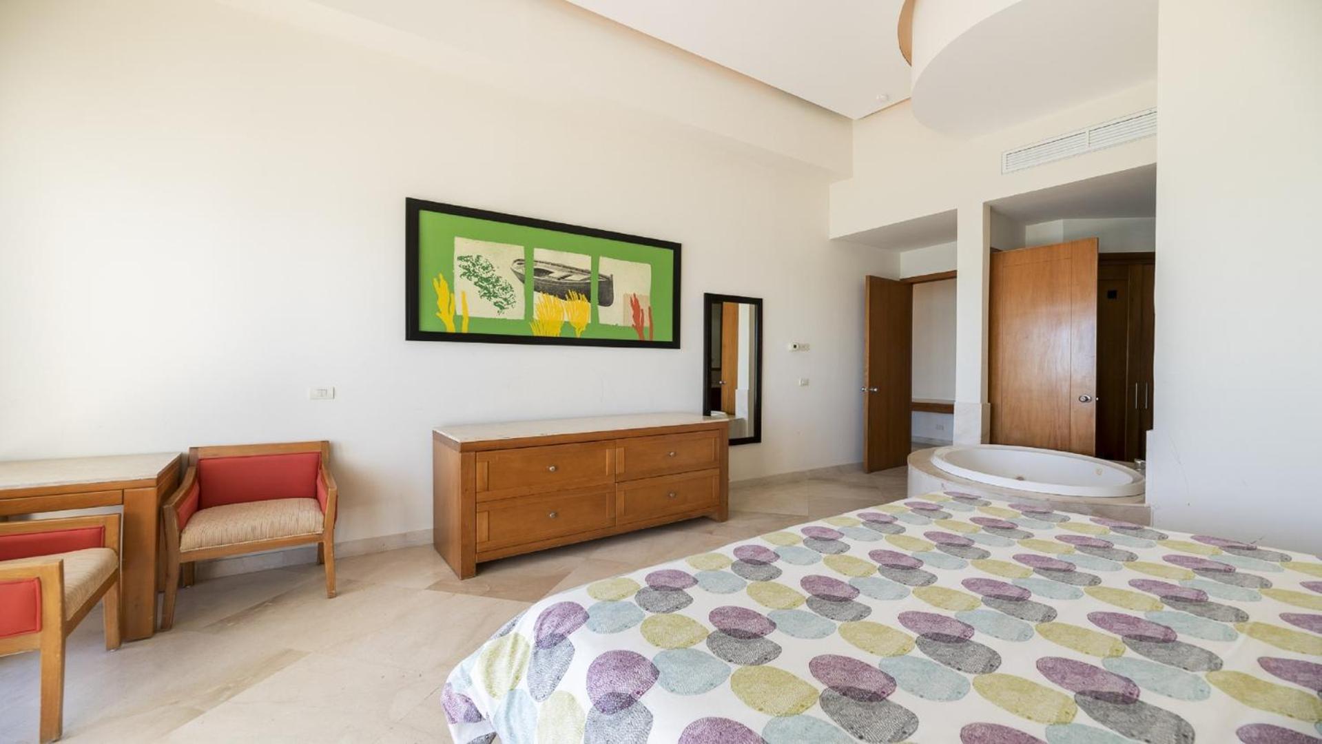 Luna Blanca Penthouse By Kivoya Rocky Point Exterior photo